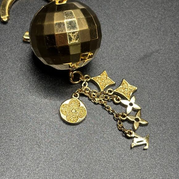 LOUIS VUITTON Porte Cles Glitter Disco Ball Charm - Picture 4 of 7